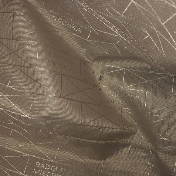 LAST CHANCE 💄 Badgley Mischka One Size Fits All Satchel with dust bag - Picture 11 of 13